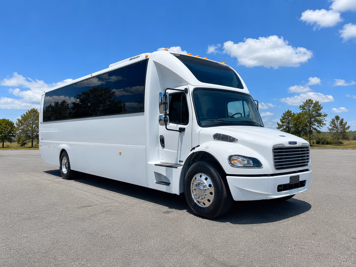 Toledo Birthday, Sweet 16, & Quinceañera Party Bus Rentals